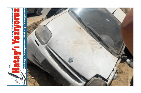 ORTA REFÜJE DEVRİLEN OTOMOBİLİN SÜRÜCÜSÜ YARALANDI